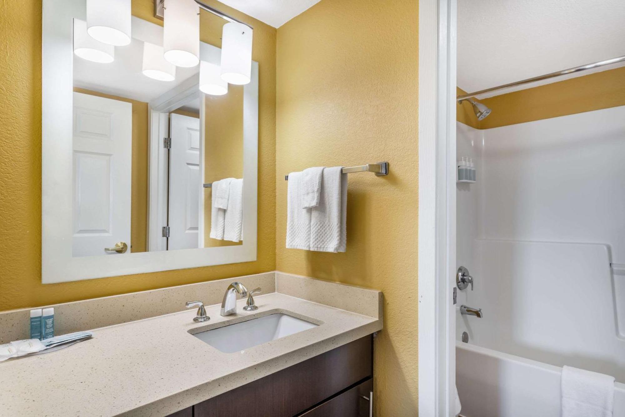 Mainstay Suites Houston Nasa-Clear Lake Webster Exterior foto