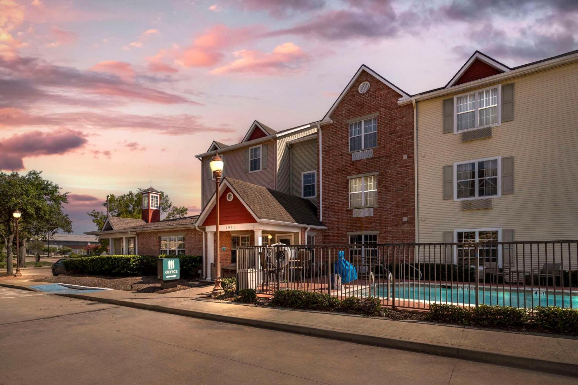 Mainstay Suites Houston Nasa-Clear Lake Webster Exterior foto